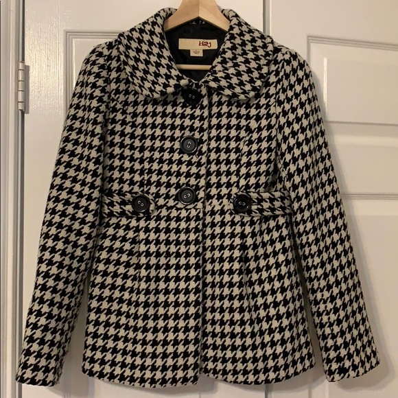 H2j Jackets & Blazers - Size small junior jacket.